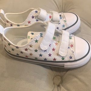 Toddler size 9 converse.  New and never worn.